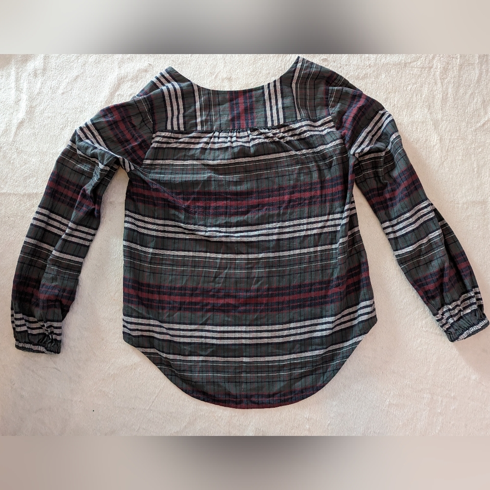 Madewell V-Neck Button-Down Shirt in Pineview Plaid - Picture 10 of 13